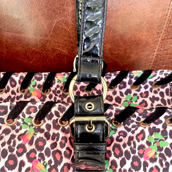 Betsey Johnson Large Super Spacious Nylon Tote & Diaper Bag - Picture 9 of 10